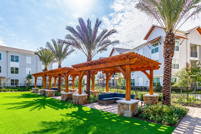 Stone Loch Apartments, 10921 Boudreaux Rd, Tomball, TX RentCafe